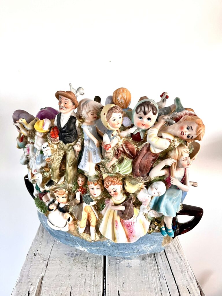 Marianne den Hartog 27. €2450,- H 30cm B 40cm